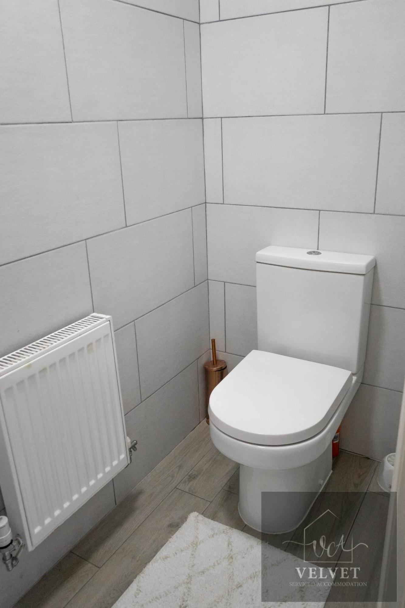Apartmán 1 Bed House , Free Wifi,Free Parking,Leasure,Business Swansea Exteriér fotografie