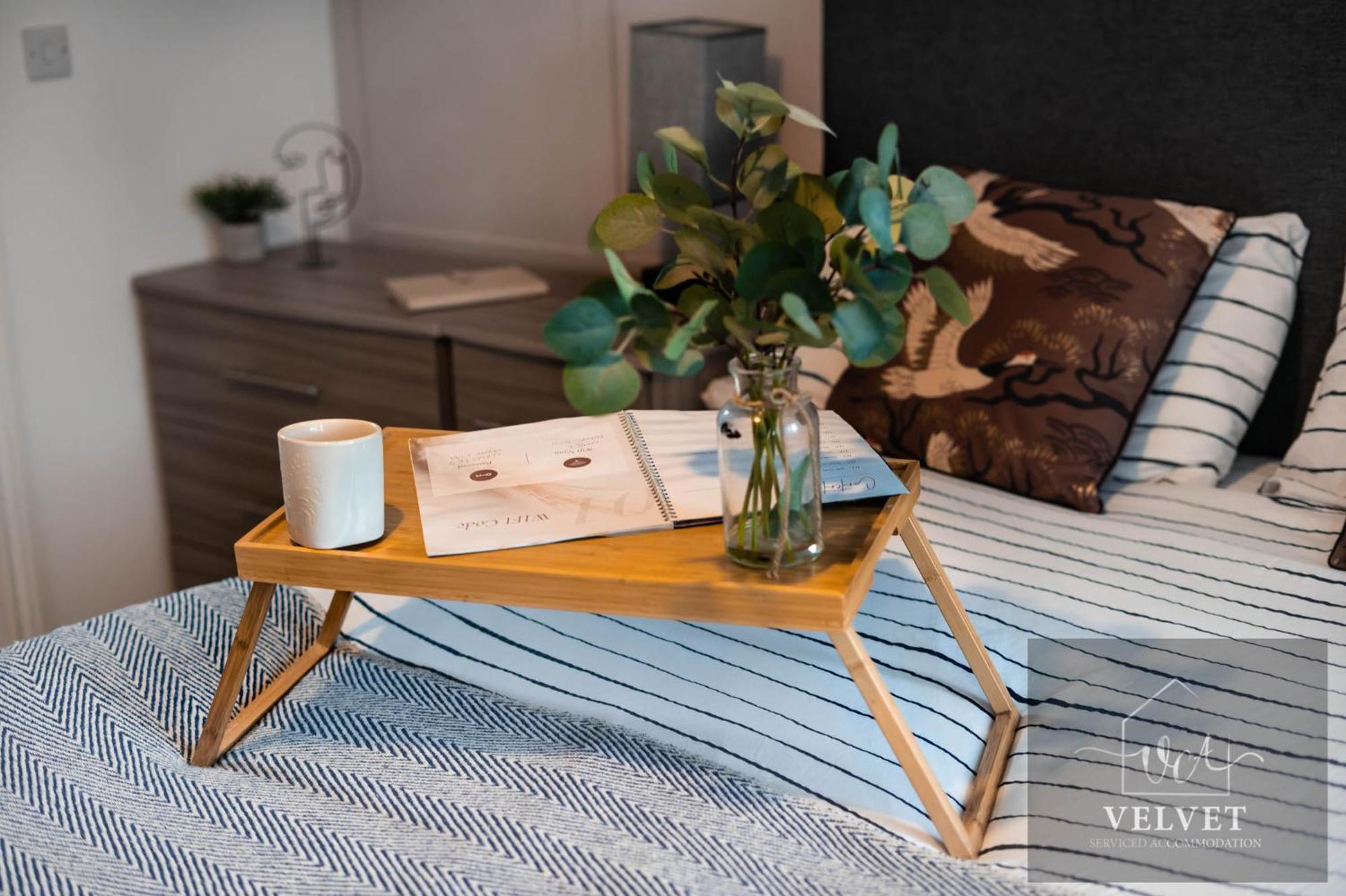 Apartmán 1 Bed House , Free Wifi,Free Parking,Leasure,Business Swansea Exteriér fotografie